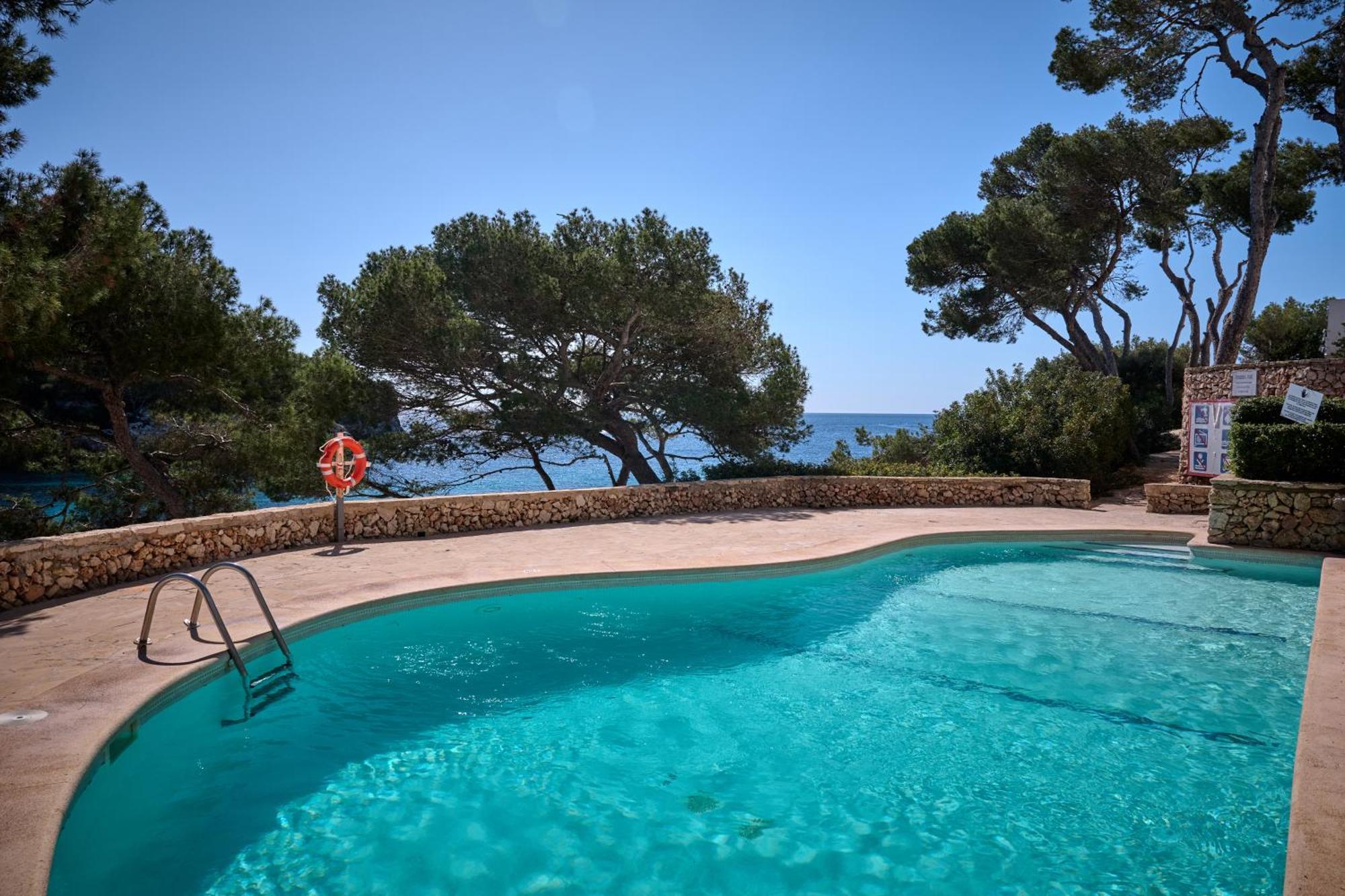 Sea Frontline 'ernesto'. Pool. Wifi Appartement *